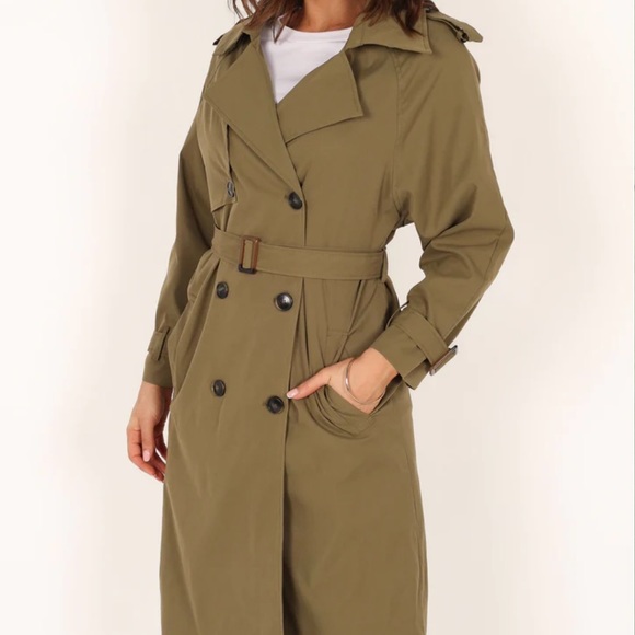 Oversized Trench Coat - Picture 5 of 8